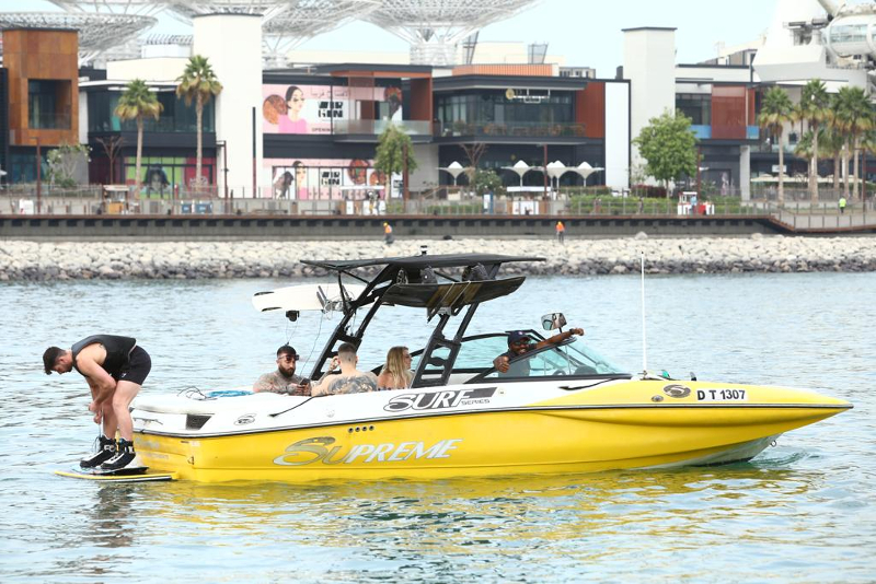 Wakeboarding Dubai Marina Wakesurfing in Dubai Price starts 250 AED